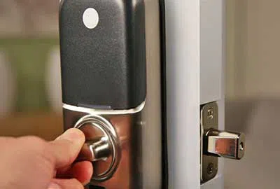 Affordable Locksmith Services Valrico, FL 813-345-4192 Affordable Locksmith Services Valrico, FL 813-345-4192 - locksmith-key-service-01
